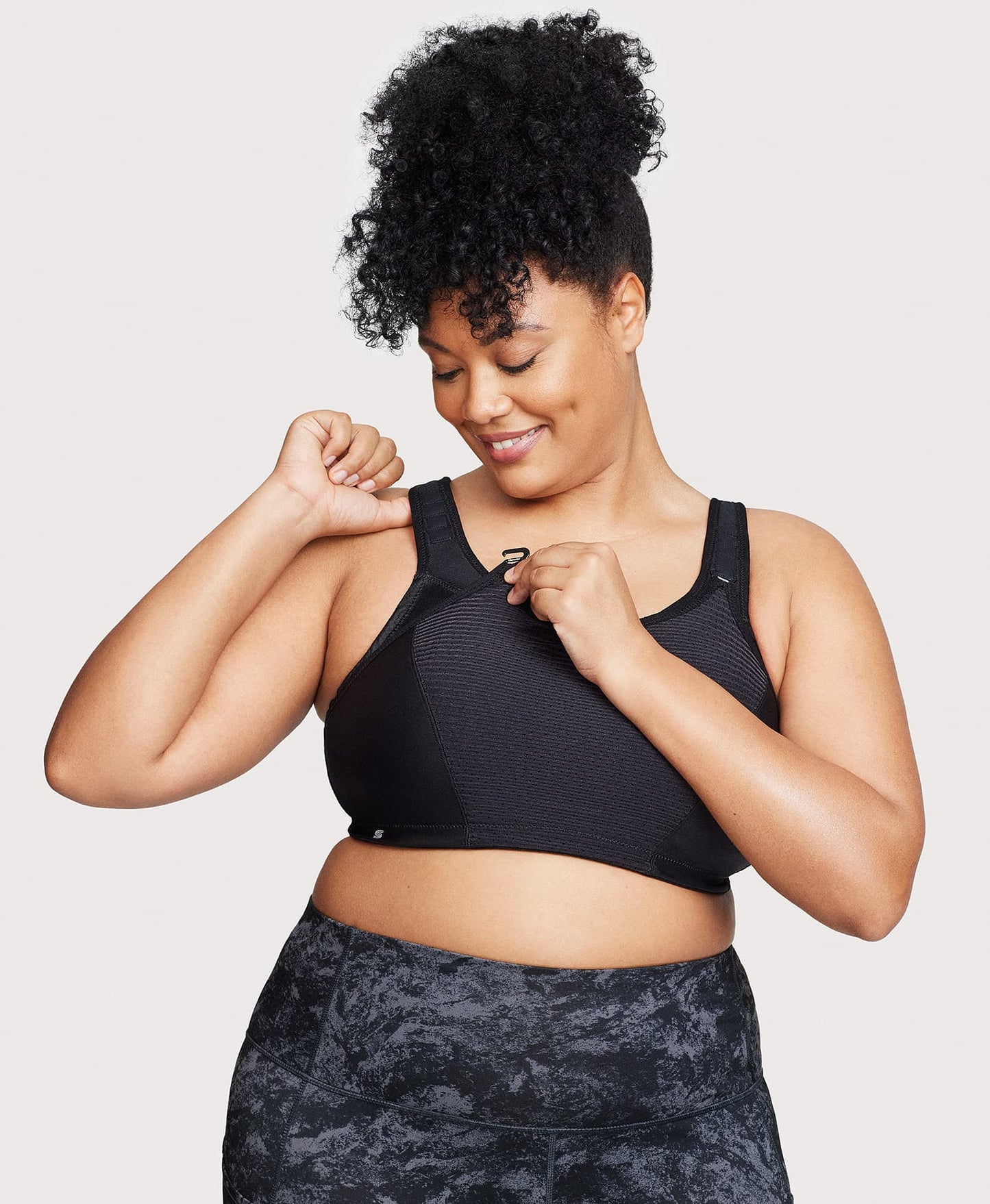 Custom Control Sports Bra Black