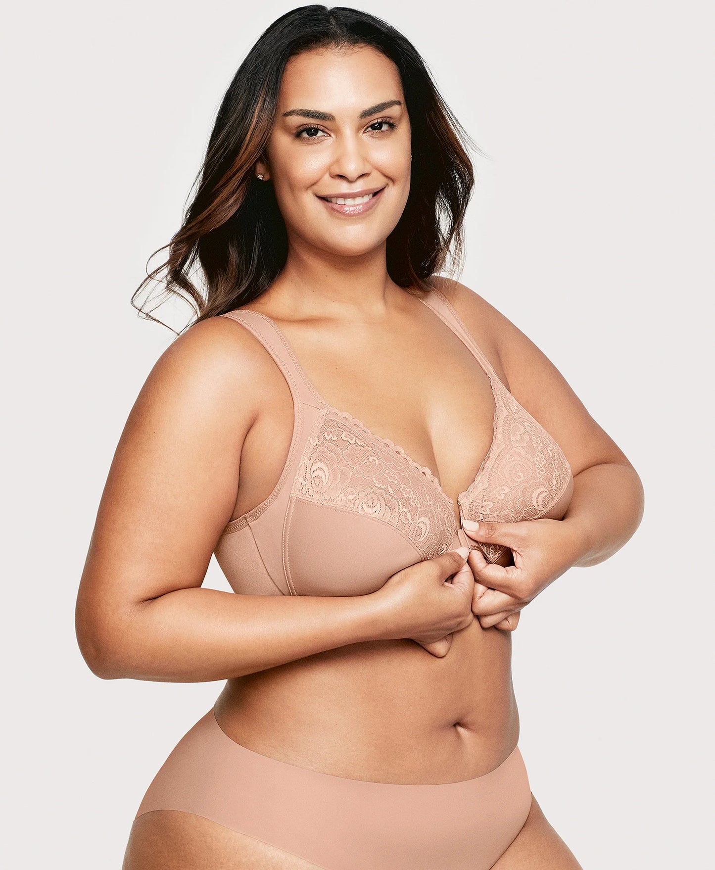 Front-Closure WonderWire Bra Cappuccino